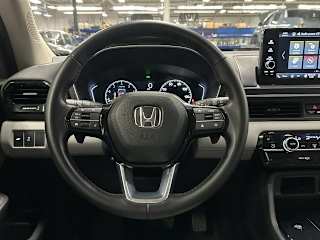2025 Honda Pilot EX-L - Photo 12