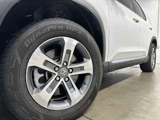 2025 Honda Pilot EX-L - Photo 11
