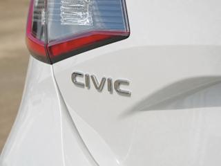 2024 Honda Civic Hatchback LX - Photo 13