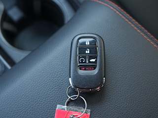 2025 Honda Pilot TrailSport - Photo 25
