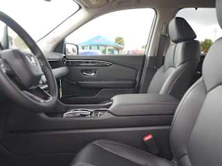 2026 Honda Pilot EX-L - Photo 17