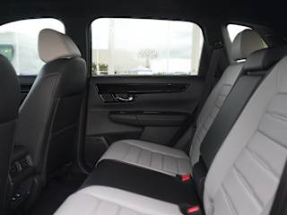 2026 Honda CR-V Sport Touring - Photo 28