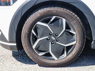 Certified 2024 Hyundai IONIQ 5 SEL with VIN KM8KN4DE2RU319568 for sale in Waukesha, WI