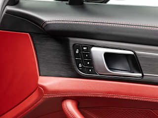 2023 Porsche Panamera Platinum Edition - Photo 59