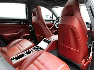 2023 Porsche Panamera Platinum Edition - Photo 56