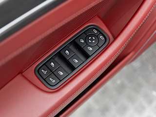 2023 Porsche Panamera Platinum Edition - Photo 37