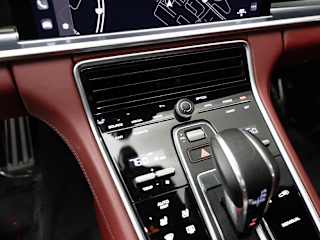 2023 Porsche Panamera Platinum Edition - Photo 46