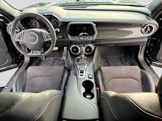 2022 Chevrolet Camaro ZL1 - Photo 8