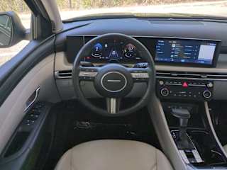 2025 Hyundai Tucson SEL Convenience - Photo 16