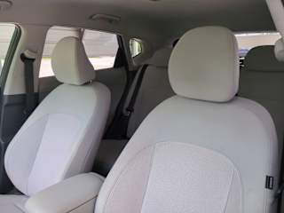 2025 Hyundai Kona SEL - Photo 17