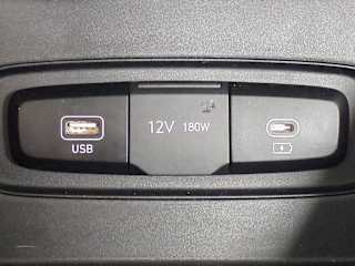 2024 Hyundai Venue SEL - Photo 32