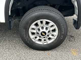 2025 Chevrolet Silverado 2500HD LT - Photo 14