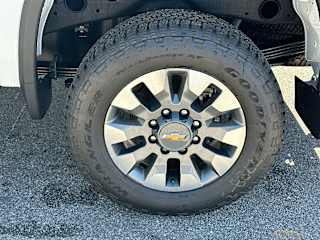 2026 Chevrolet Silverado 2500 HD Custom - Photo 13