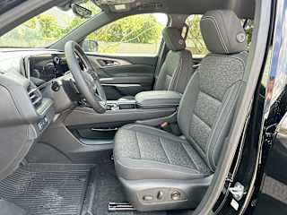 2027 Chevrolet Traverse LT - Photo 18