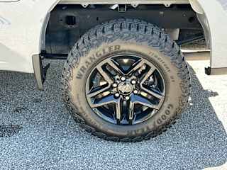2024 Chevrolet Silverado 1500 Custom - Photo 14