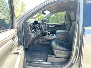 2024 Chevrolet Silverado 1500 LTZ - Photo 15