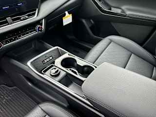 2027 Chevrolet Equinox LT - Photo 20