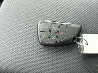 2027 Chevrolet Equinox LT - Photo 22