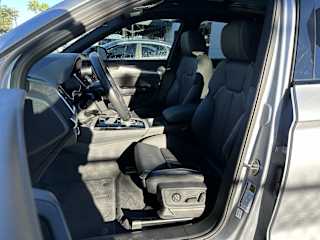 2025 Audi Q5 Premium - Photo 17