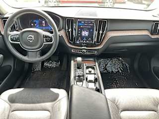 2023 Volvo XC60 Plus - Photo 8