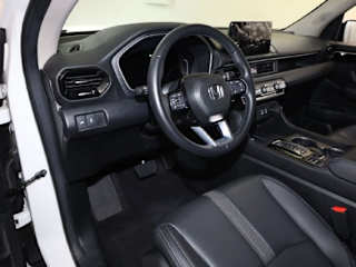 2025 Honda Pilot EX-L - Photo 8