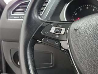 3VV3B7AX4KM070517