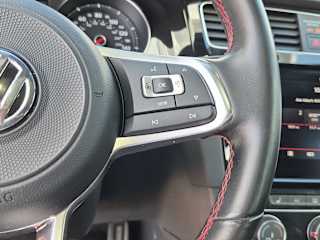 3VW5T7AU4KM003858