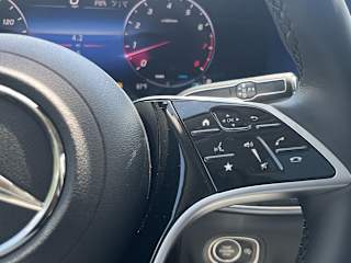 2026 Mercedes-Benz GLE 25