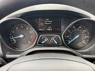 Used 2017 Ford Escape SE with VIN 1FMCU9G99HUD30102 for sale in Casper, WY