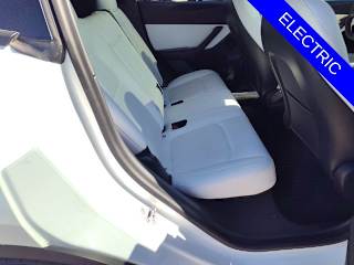 Used 2021 Tesla Model Y Performance with VIN 5YJYGDEF8MF072963 for sale in West Allis, WI