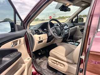 2017 Honda Pilot Touring - Photo 17