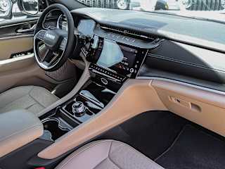 2026 Jeep Grand Cherokee L Limited - Photo 17