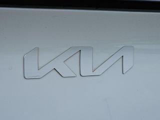 KNDPU3DF5R7284135