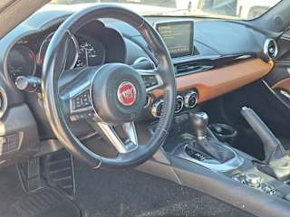 2017 FIAT 124 Spider 16