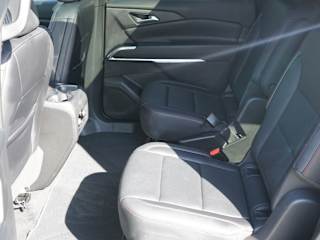 2025 Chevrolet Traverse, photo 3