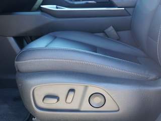 2025 Chevrolet Equinox, photo 2