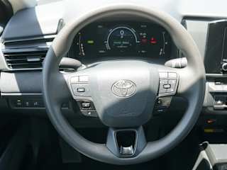 2025 Toyota Camry, photo 17