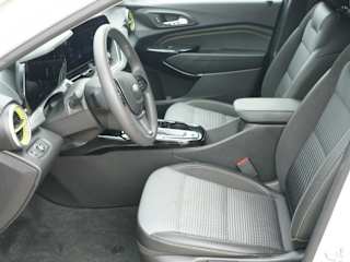 2025 Chevrolet Trax, photo 15