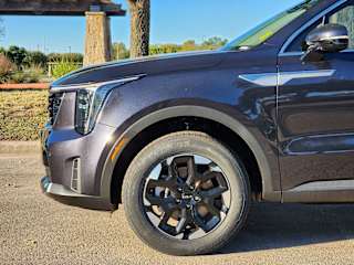 2026 Kia Sorento S - Photo 11