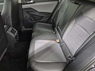 2023 Volkswagen Taos SE - Photo 34