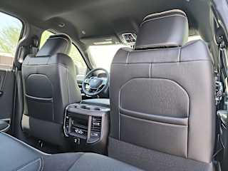 2026 RAM 2500 Laramie - Photo 17