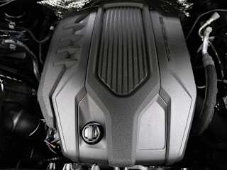 2026 Porsche Macan Base - Photo 14