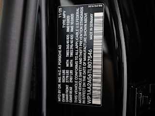 2026 Porsche Macan Base - Photo 25