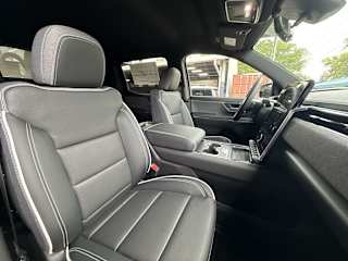 2026 GMC Sierra EV Elevation - Photo 17