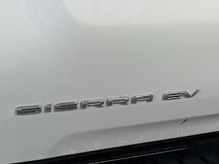 2026 GMC Sierra EV Elevation - Photo 13