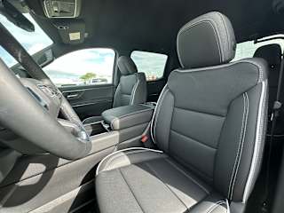 2026 GMC Sierra EV Elevation - Photo 17