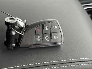 2026 GMC Sierra EV Elevation - Photo 23