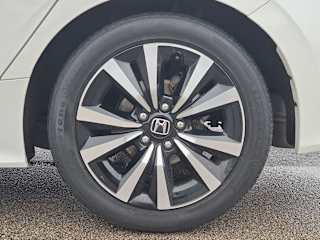 2024 Honda Civic EX - Photo 14