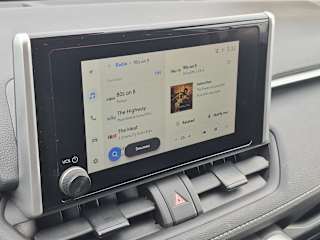 2025 Toyota RAV4 LE - Photo 19