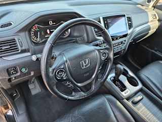 2016 Honda Pilot EX-L - Photo 8